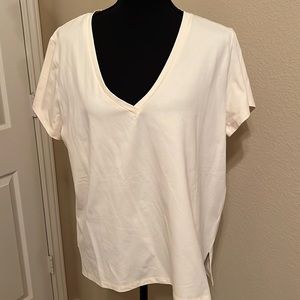 Saint + Sofia Apartment Tee